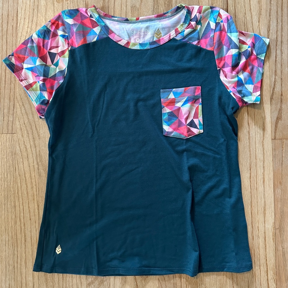 Shredly Short Sleeve Pocket T-Shirt Size Medium